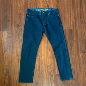 Lee extreme motion, slim fit, straight leg jeans